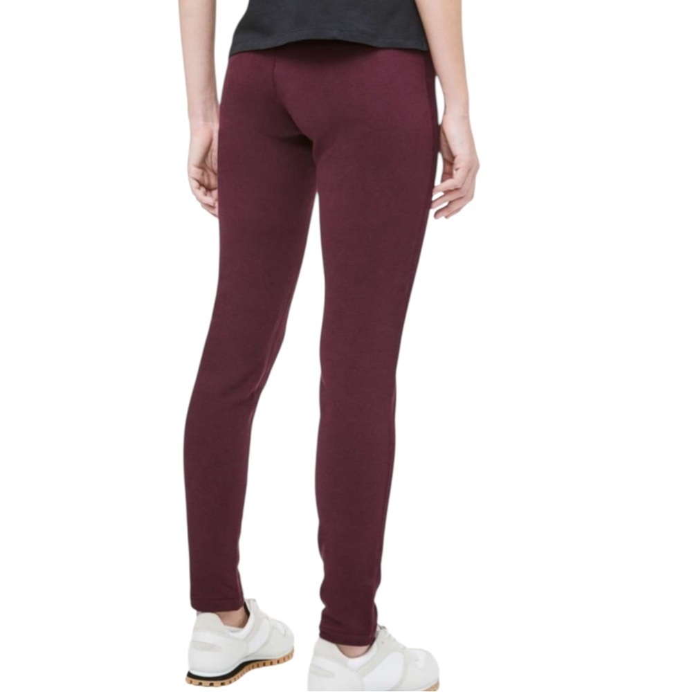 Lululemon Wunder Lounge Pant *30"
Dark Adobe size 8 - Picture 2 of 9